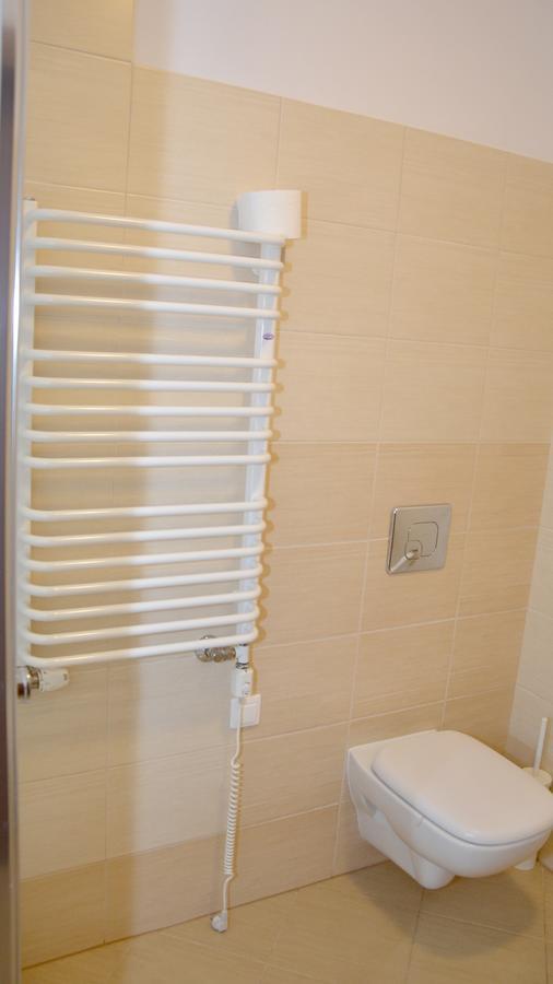 Hotel Tawerna Kaper Ilawa Esterno foto