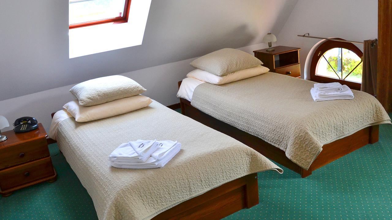 Hotel Tawerna Kaper Ilawa Esterno foto