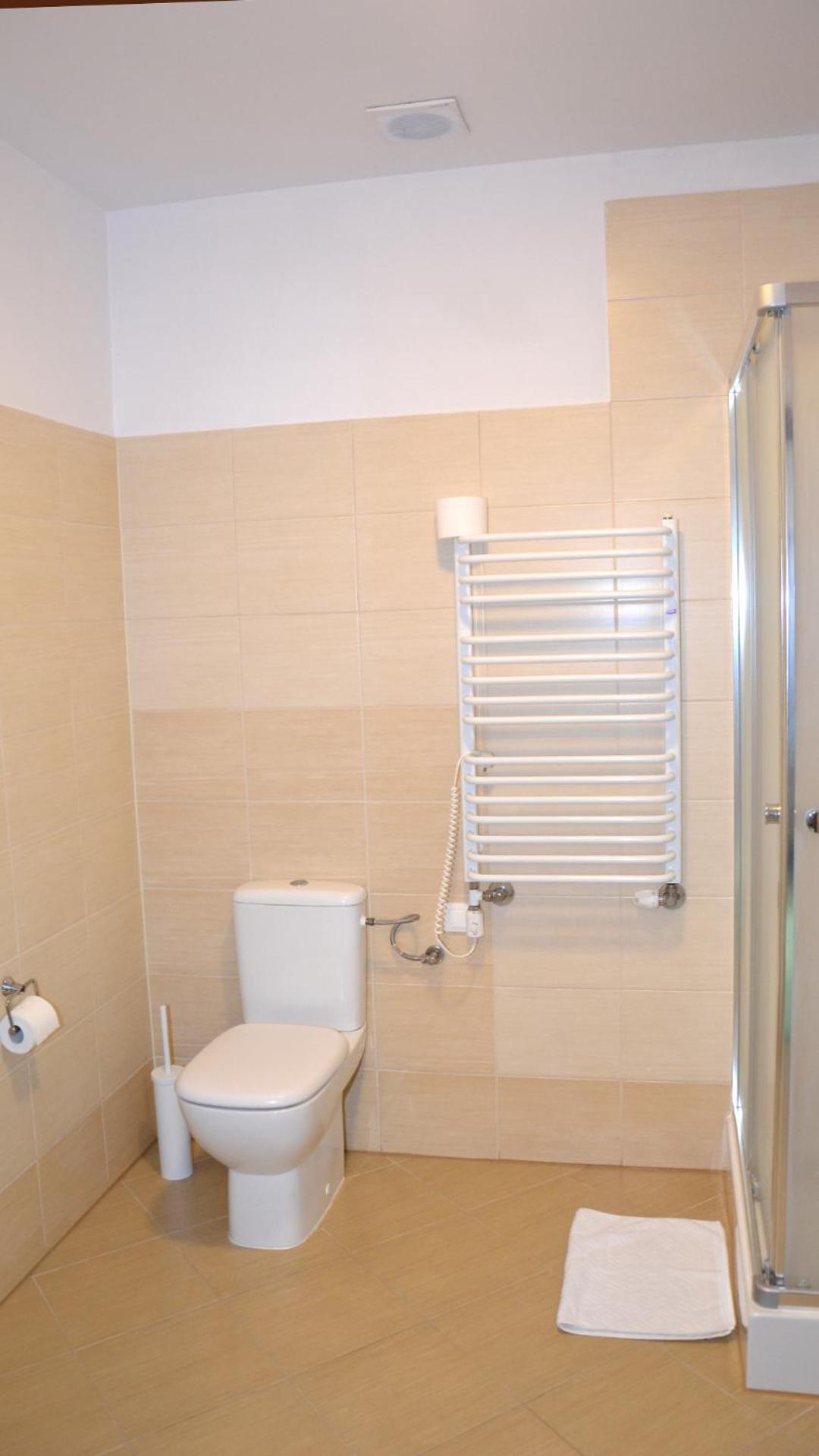 Hotel Tawerna Kaper Ilawa Esterno foto