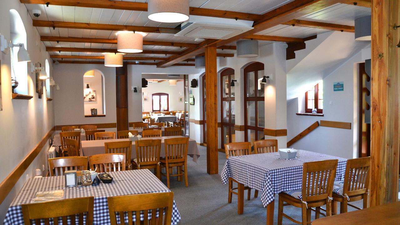 Hotel Tawerna Kaper Ilawa Esterno foto